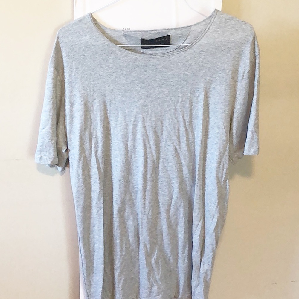 ZARA Low Cut Deluxe Long Length Gray T-shirt